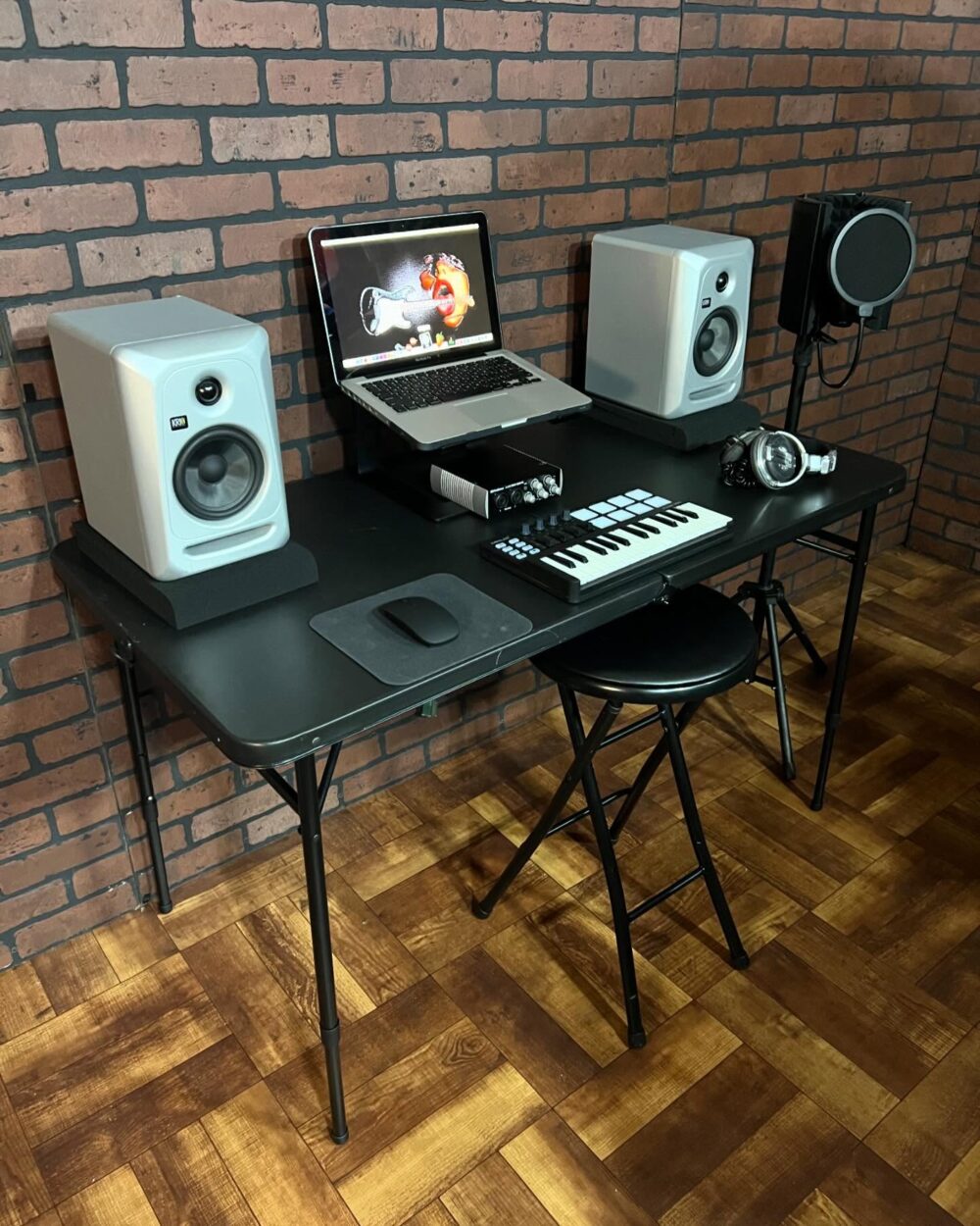 Buy Prism Shift Home Studio Setup - 13” MacBook Pro Core i5 2.5GHz 500GB SSD 16GB 2012 Model at Apple Mac Man