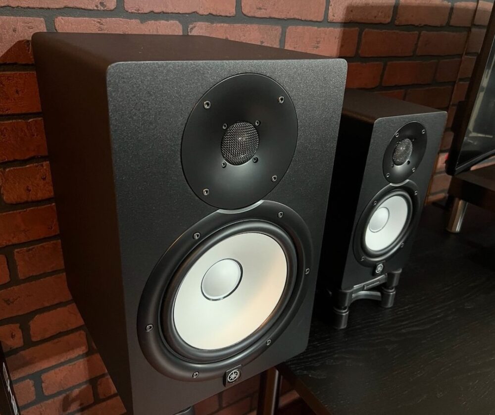 Black Home Studio Setup - Mac Mini Core i5 2.8GHz 16GB Ram 1TB SSD Behringer Speaker Controller, Neumann TLM103 Mic, 2 AKG Pro Headphone