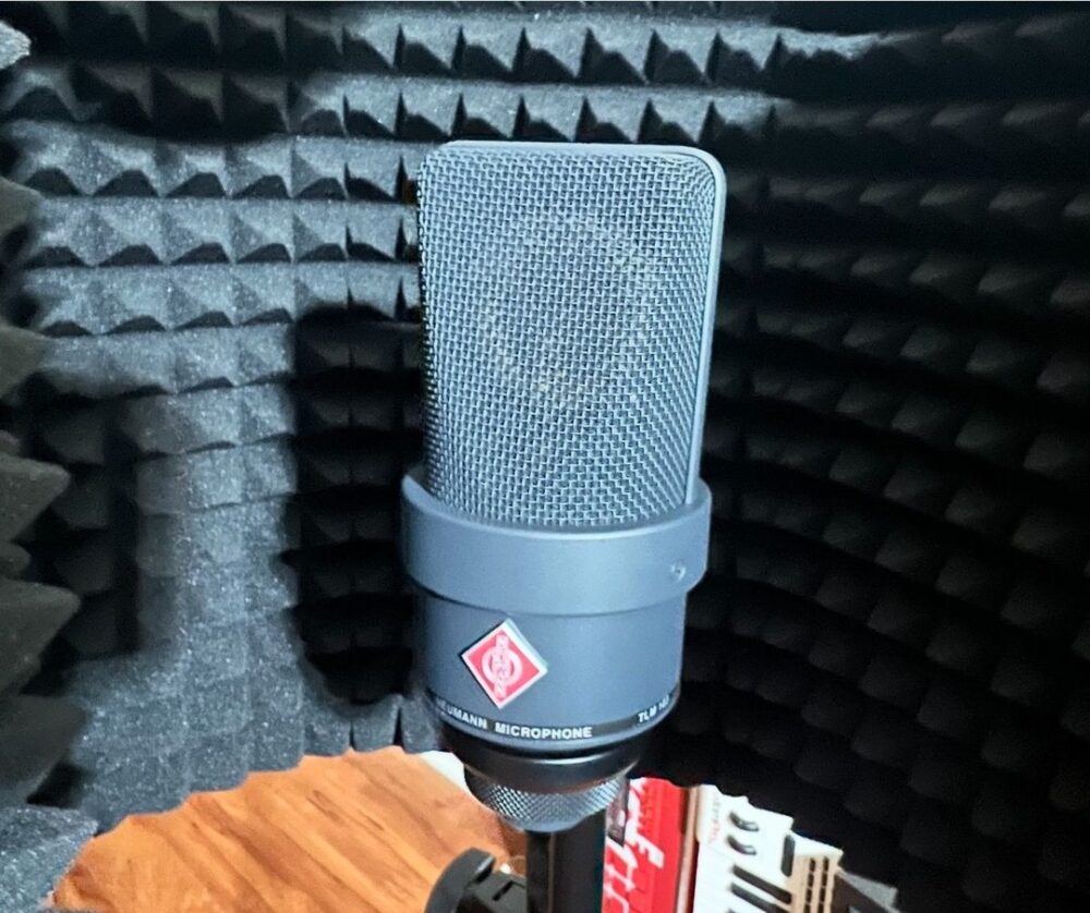 Black Home Studio Setup - Mac Mini Core i5 2.8GHz 16GB Ram 1TB SSD Behringer Speaker Controller, Neumann TLM103 Mic, 2 AKG Pro Headphone