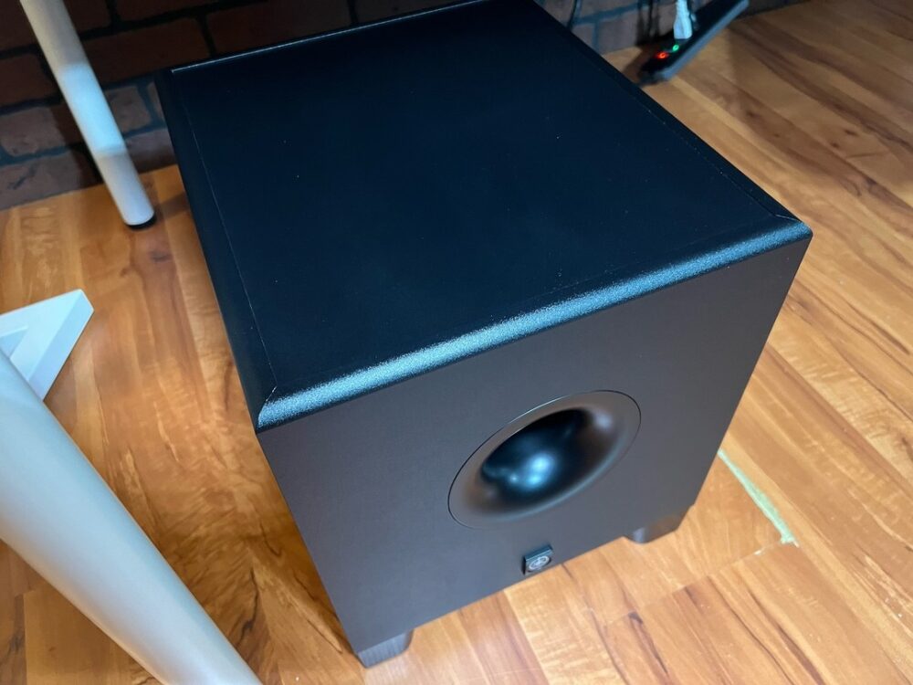 Behringer Speaker Controller
