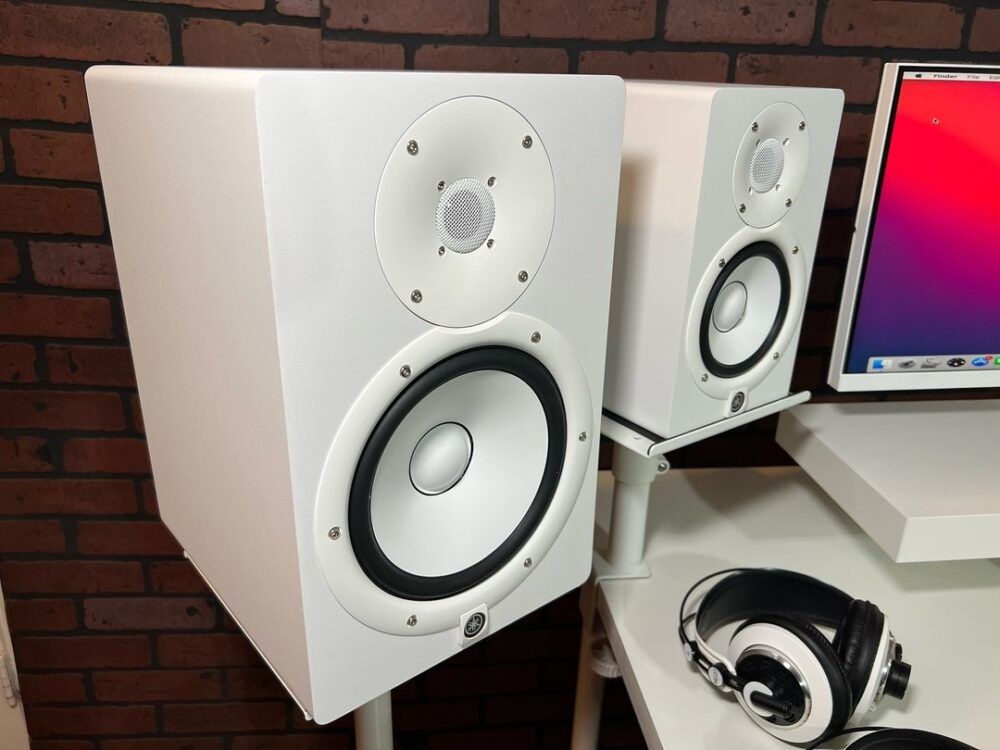 5” Yamaha HS5 Pair, 8” Yamaha HS8 Pair, 8” Yamaha HS8 Sub, 4 Speaker Stands