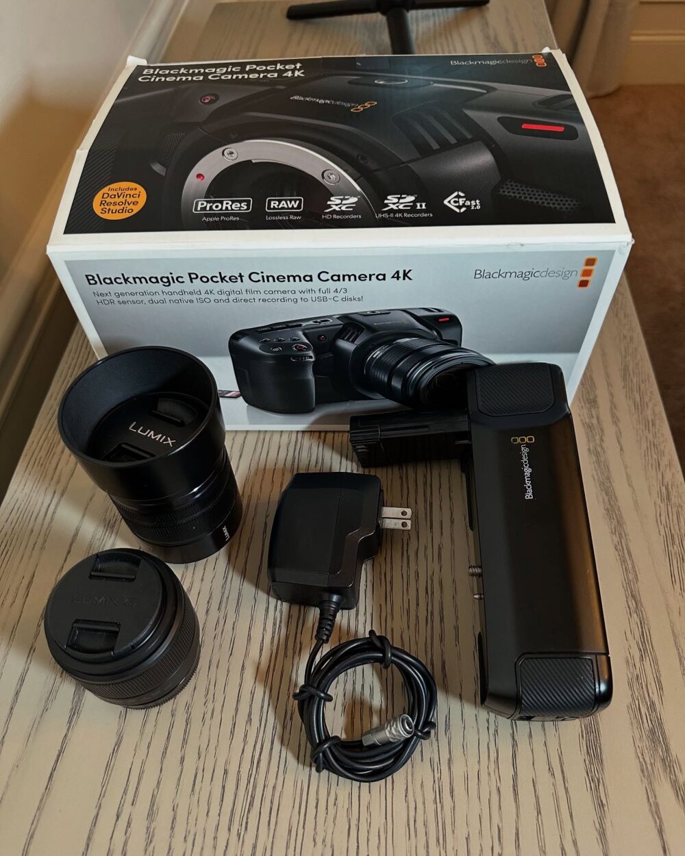 Purchase Blackmagic Pocket 4K Cinema Camera Plus accessories online At Affordable Price | Apple Mac Man
